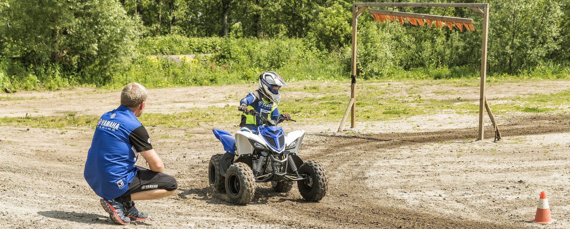 Yamaha-YFM-90-2017 Tarifs,dispos,photos,coloris,accessoires