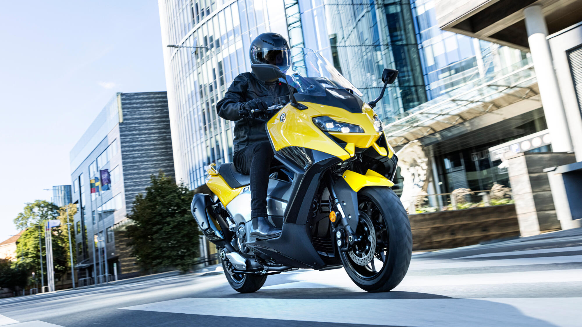 Yamaha TMAX 2022 – Image 2