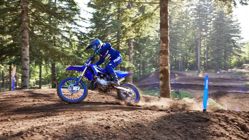 85 yz 2024 planete yam rennes (11)