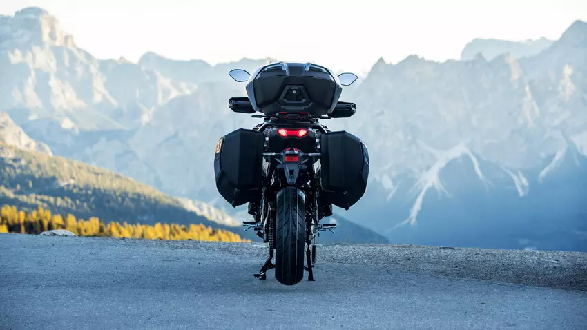 YAMAHA TRACER 9 GT + 2023 PLANETE YAM RENNES