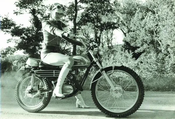 BRIGITTE BARDOT AMBASSADRICE YAMAHA PLANETE YAM RENNES