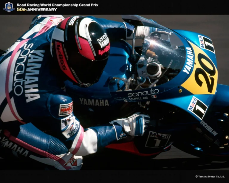 Adrien Morillas pilote Yamaha en Grand Prix moto