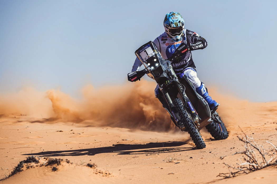 Adrien Van Beveren au guidon de sa Yamaha WR450F Rally lors du Dakar
