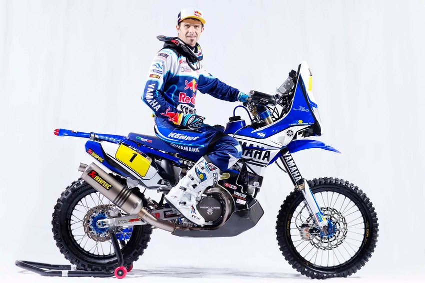 Cyril Despres en course sur le Dakar au guidon d’une moto de rallye-raid