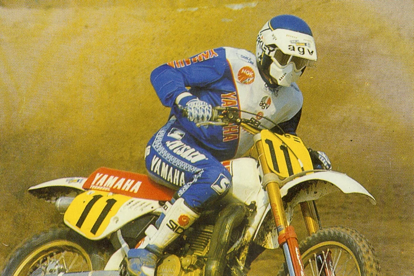 Hakan Carlqvist sur Yamaha 500 en championnat du monde de motocross