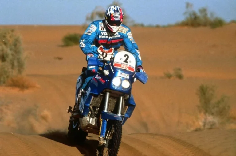 Thierry Magnaldi en course lors d’un rallye-raid international