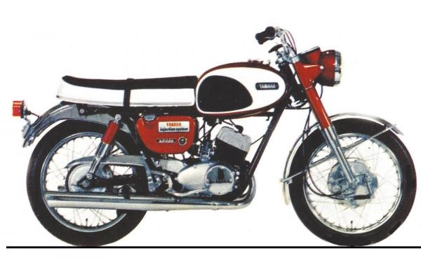 Yamaha 250 YDS-3 1966 moto deux temps vintage
