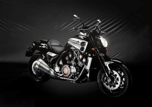 Yamaha Vmax 1700 muscle bike V4 Yamaha