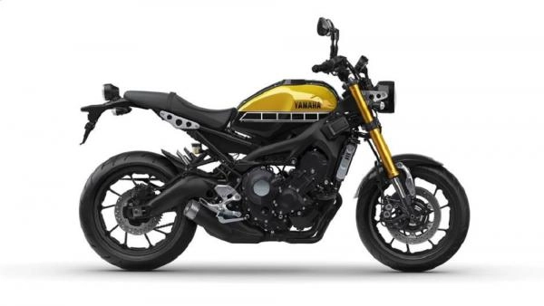Moto Yamaha XSR900 2016 jaune et noire